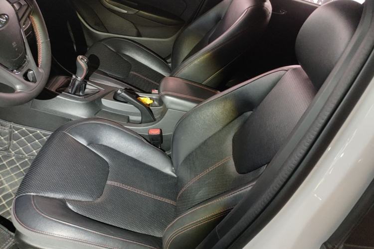 Used Chery Arrizo 5 2016 1.5L Manual Lingchao Edition Left Front Seat