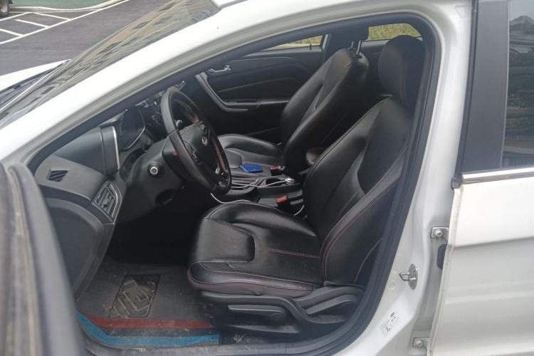 Used Chery Arrizo 5 2016 1.5L CVT Trendsetting Edition Left Front Seat
