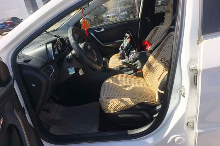 Used Chery Arrizo 5 2016 1.5L Manual Lingchao Edition Left Front Seat