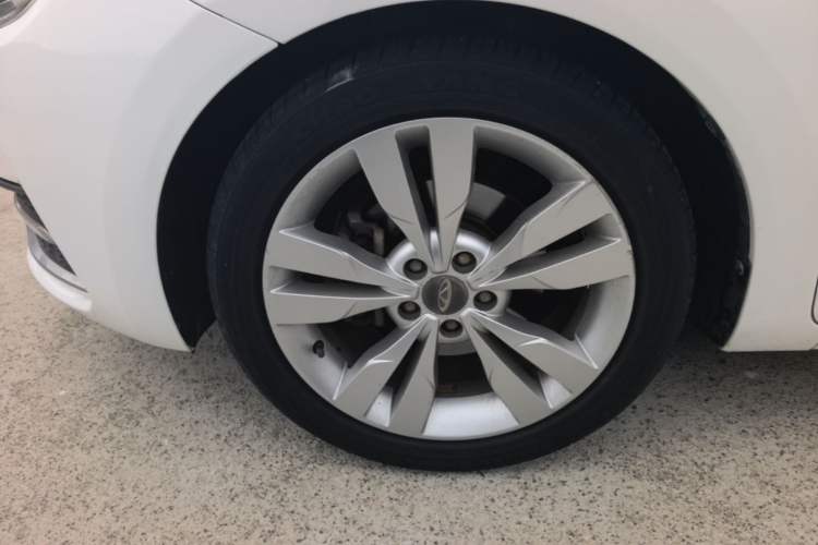 Used Chery Arrizo 5 2016 1.5L Manual Lingrui Edition Left Front Wheel Hub