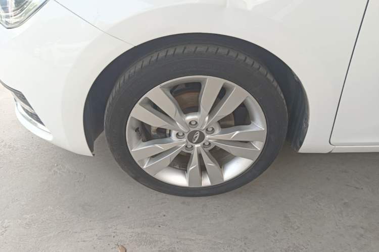 Used Chery Arrizo 5 2016 1.5L Manual Lingchao Edition Left Front Wheel Hub