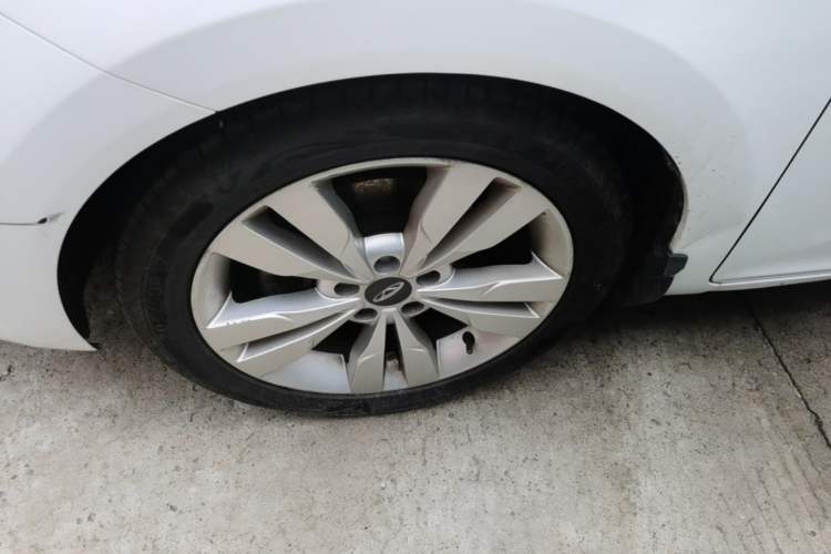 Used Chery Arrizo 5 2016 1.5L Manual Lingrui Edition Left Front Wheel Hub