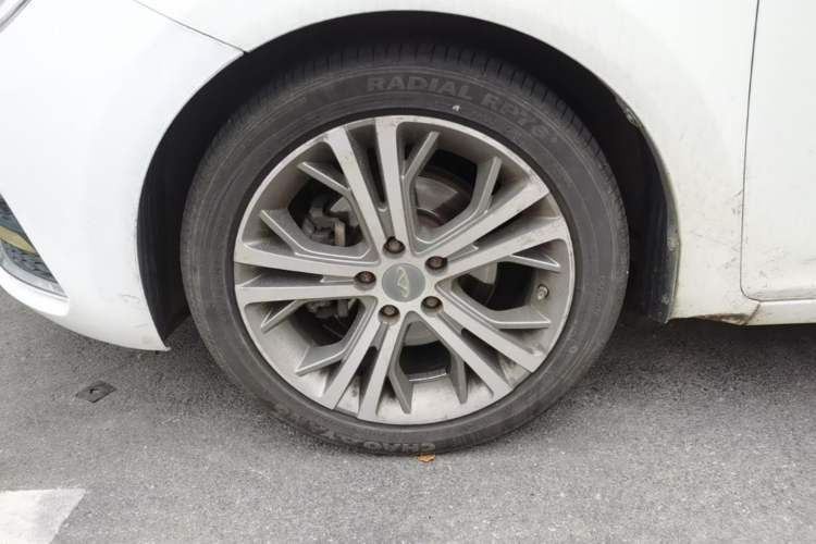 Used Chery Arrizo 5 2016 1.5L Manual Leading Version Left Front Wheel Hub