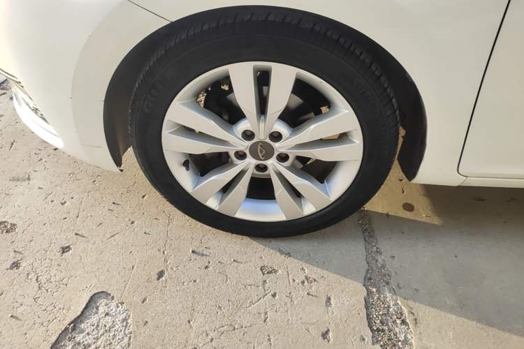 Used Chery Arrizo 5 2016 1.5L CVT Trendsetting Edition Left Front Wheel Hub