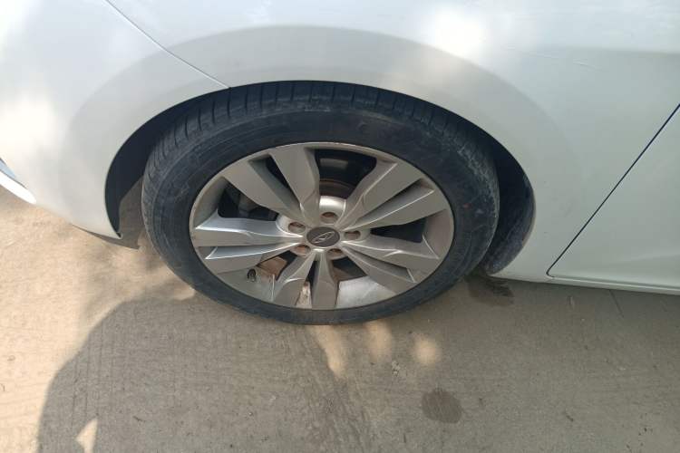 Used Chery Arrizo 5 2016 1.5L Manual Lingrui Edition Left Front Wheel Hub