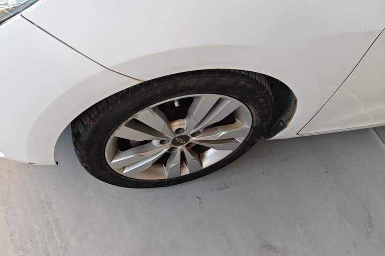 Used Chery Arrizo 5 2016 1.5L Manual Lingrui Edition Left Front Wheel Hub