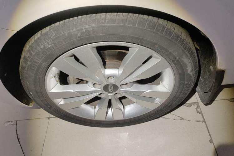 Used Chery Arrizo 5 2016 1.5L Manual Lingchao Edition Left Front Wheel Hub