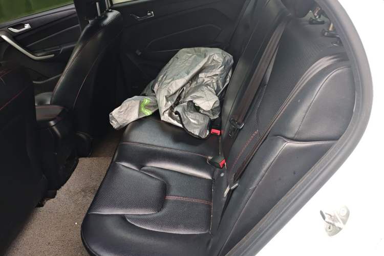 Used Chery Arrizo 5 2016 1.5L Manual Lingchao Edition Left Rear Seat