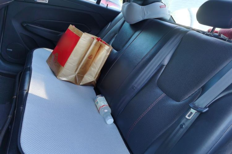 Used Chery Arrizo 5 2016 1.5L CVT Lingrui Edition Left Rear Seat