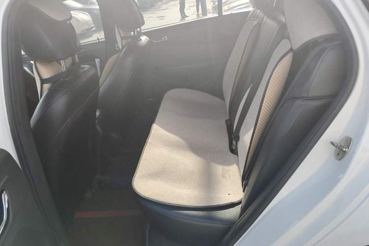 Used Chery Arrizo 5 2016 1.5L CVT Lingrui Edition Left Rear Seat