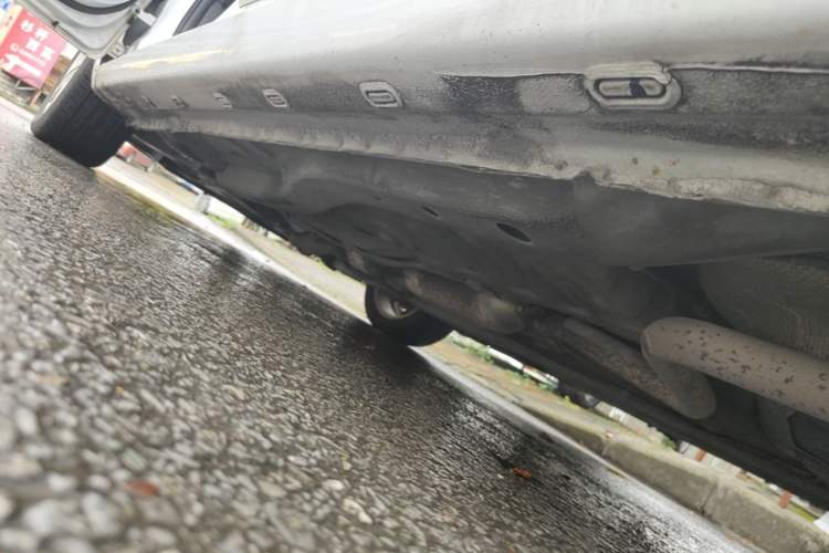 Used Chery Arrizo 5 2016 1.5L CVT Trendsetting Edition Left Side Sill