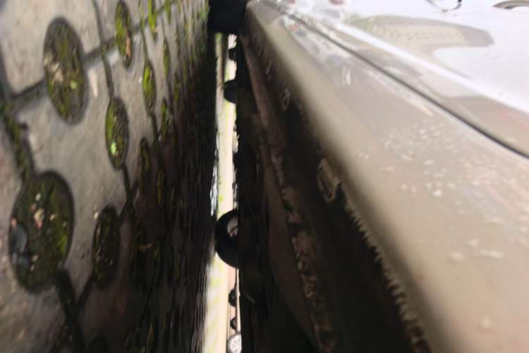 Used Chery Arrizo 5 2016 1.5L CVT Trendsetting Edition Left Side Sill