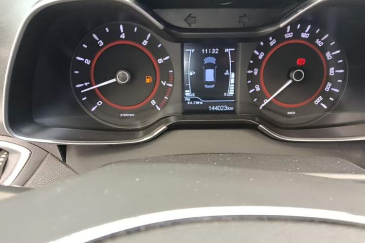 Used Chery Arrizo 5 2016 1.5L Manual Lingrui Edition Odometer Close Up