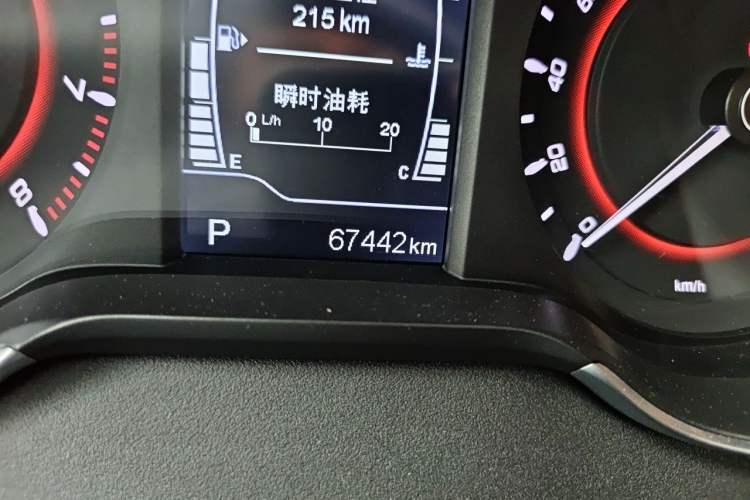 Used Chery Arrizo 5 2016 1.5L CVT Trendsetting Edition Odometer Close Up