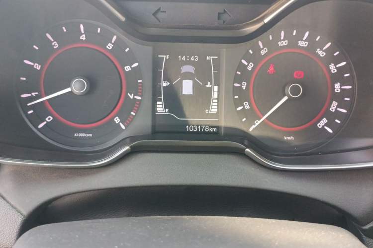 Used Chery Arrizo 5 2016 1.5L Manual Lingrui Edition Odometer Close Up
