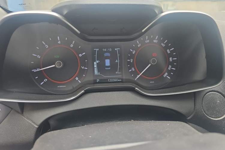 Used Chery Arrizo 5 2016 1.5L CVT Trendsetting Edition Odometer Close Up