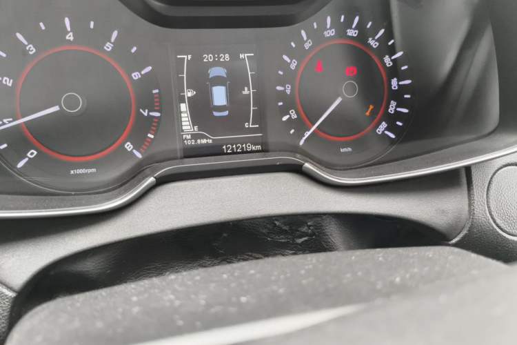 Used Chery Arrizo 5 2016 1.5L Manual Lingrui Edition Odometer Close Up