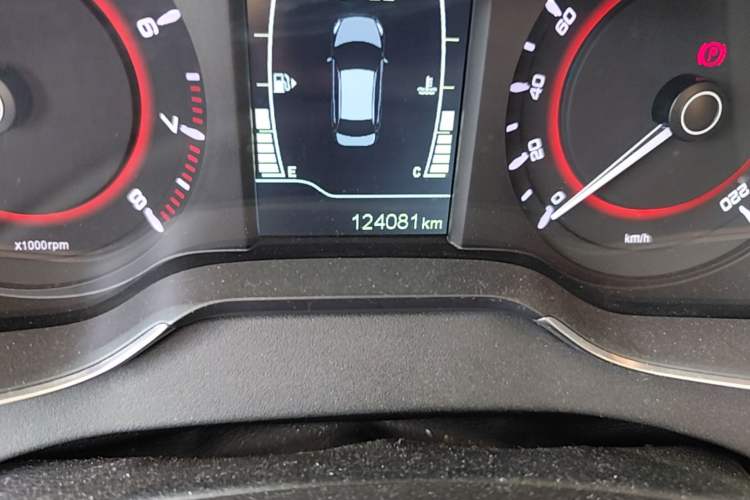 Used Chery Arrizo 5 2016 1.5L Manual Lingchao Edition Odometer Close Up
