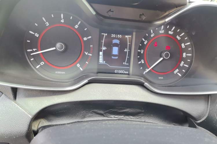 Used Chery Arrizo 5 2016 1.5L Manual Lingchao Edition Odometer Close Up