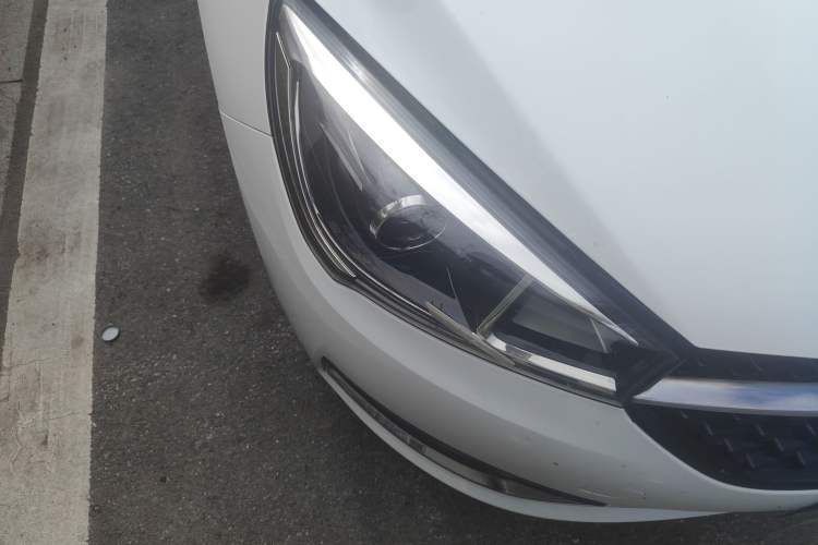Used Chery Arrizo 5 2016 1.5L Manual Lingchao Edition Right Front Headlight