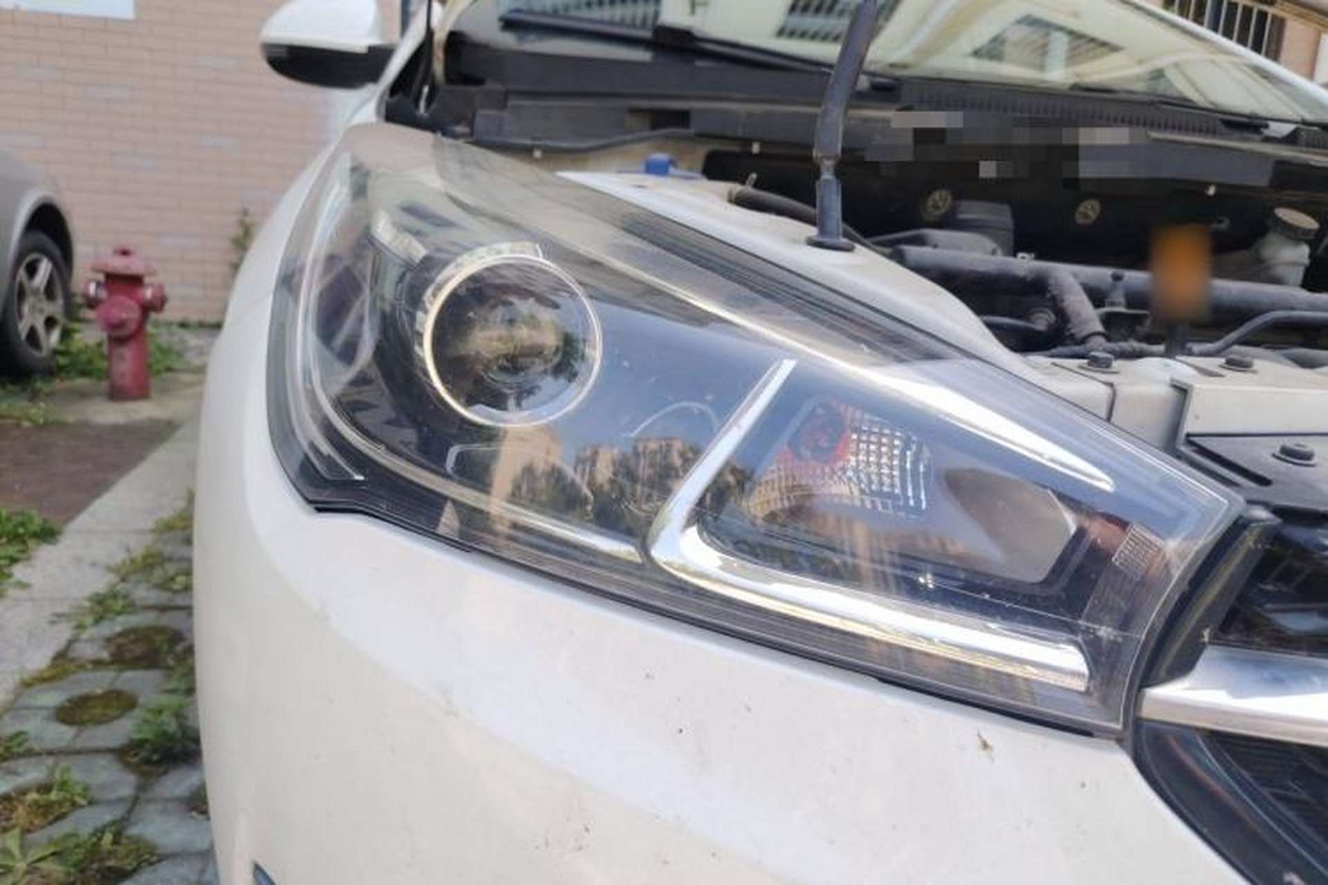 Used Chery Arrizo 5 2016 1.5L Manual Lingchao Edition Right Front Headlight