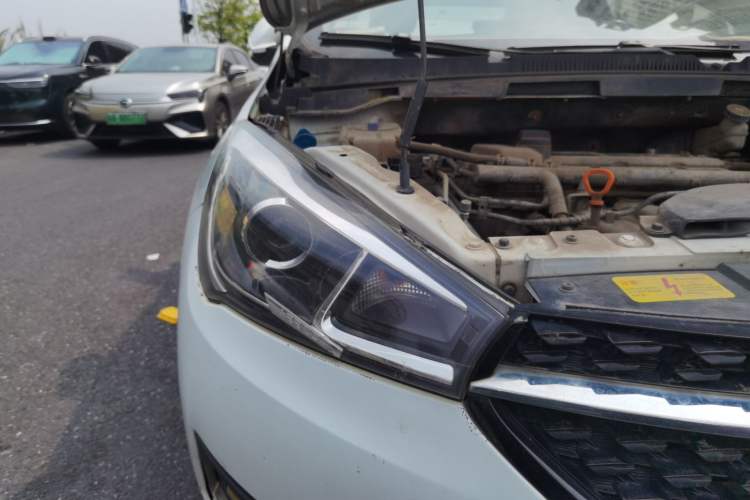 Used Chery Arrizo 5 2016 1.5L Manual Lingchao Edition Right Front Headlight