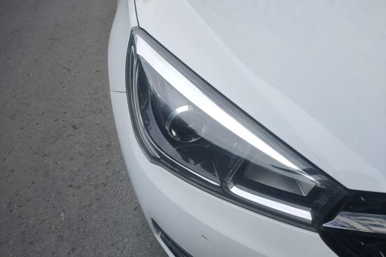 Used Chery Arrizo 5 2016 1.5L Manual Lingchao Edition Right Front Headlight
