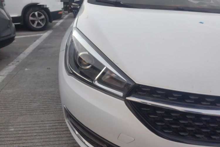 Used Chery Arrizo 5 2016 1.5L CVT Trendsetting Edition Right Front Headlight