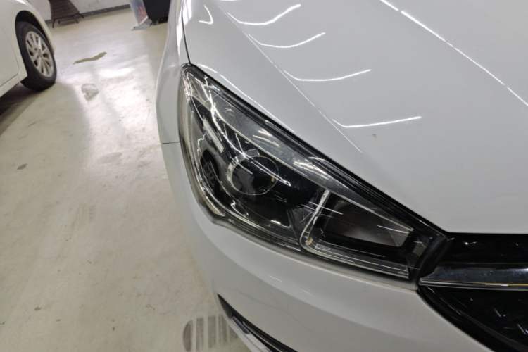 Used Chery Arrizo 5 2016 1.5L CVT Lingrui Edition Right Front Headlight