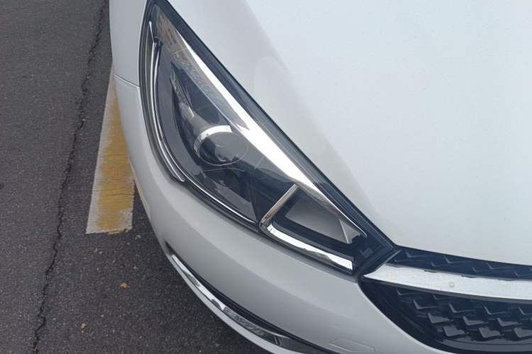 Used Chery Arrizo 5 2016 1.5L CVT Lingrui Edition Right Front Headlight
