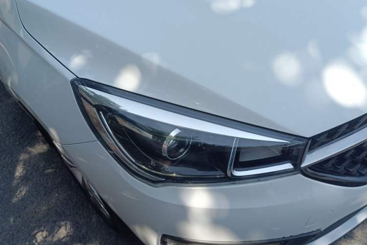 Used Chery Arrizo 5 2016 1.5L Manual Lingrui Edition Right Front Headlight