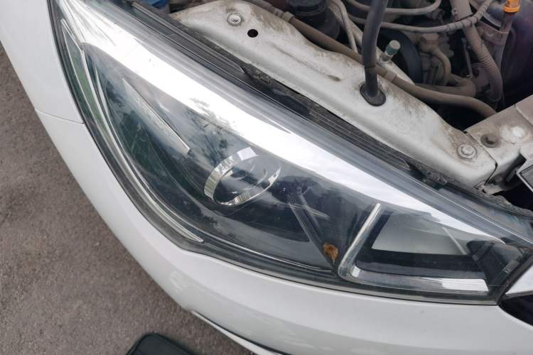 Used Chery Arrizo 5 2016 1.5L Manual Lingchao Edition Right Front Headlight