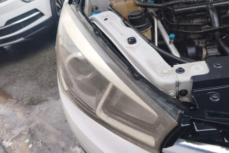 Used Chery Arrizo 5 2016 1.5L Manual Lingrui Edition Right Front Headlight