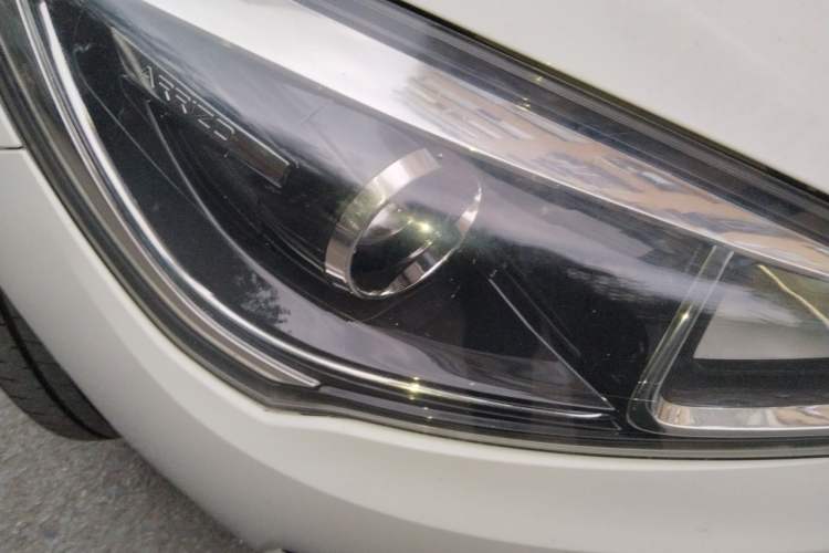 Used Chery Arrizo 5 2016 1.5L CVT Trendsetting Edition Right Front Headlight