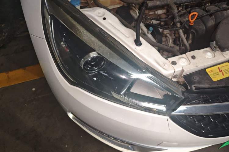 Used Chery Arrizo 5 2016 1.5L Manual Lingchao Edition Right Front Headlight