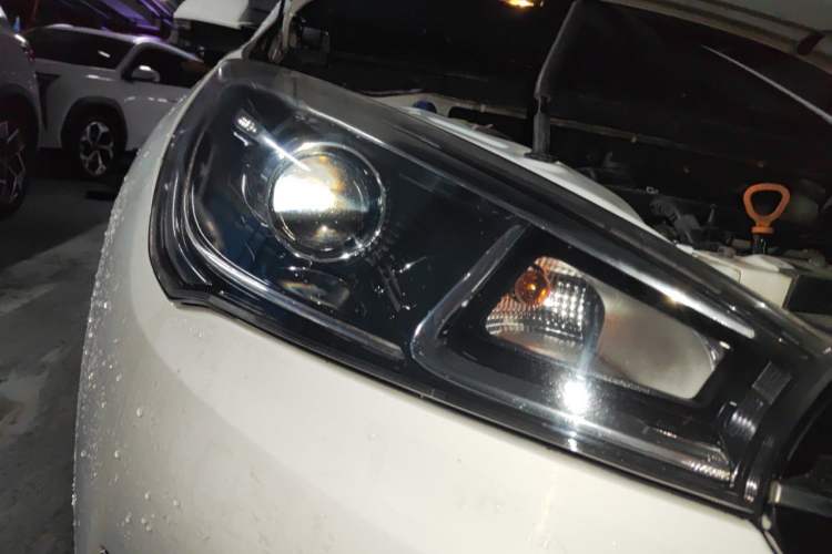 Used Chery Arrizo 5 2016 1.5L Manual Lingchao Edition Right Front Headlight