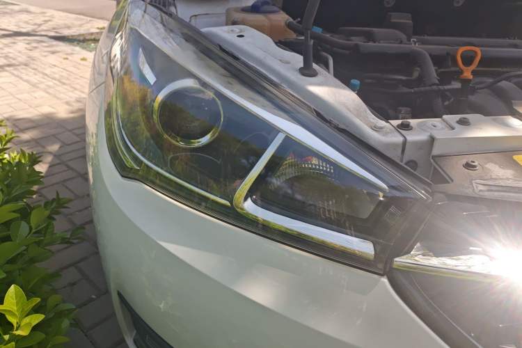 Used Chery Arrizo 5 2016 1.5L Manual Lingrui Edition Right Front Headlight