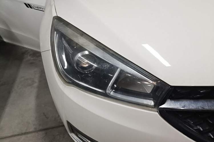 Used Chery Arrizo 5 2016 1.5L CVT Lingrui Edition Right Front Headlight