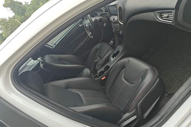 Used Chery Arrizo 5 2016 1.5L CVT Lingrui Edition Right Front Seat