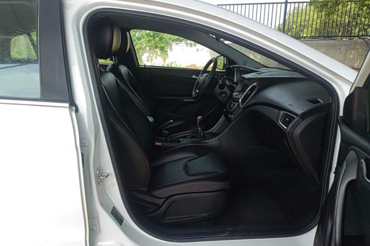 Used Chery Arrizo 5 2016 1.5L Manual Lingchao Edition Right Front Seat