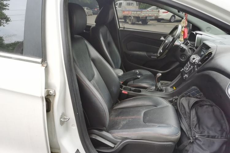 Used Chery Arrizo 5 2016 1.5L Manual Leading Version Right Front Seat