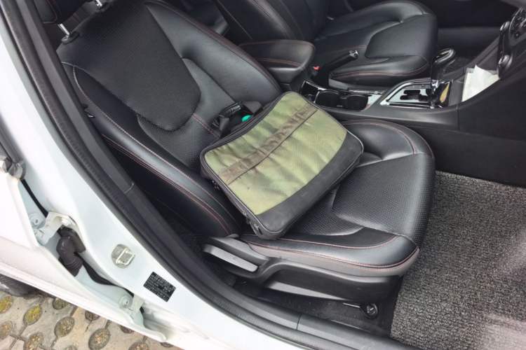 Used Chery Arrizo 5 2016 1.5L CVT Trendsetting Edition Right Front Seat