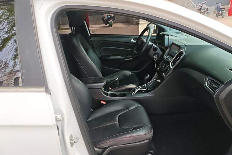Used Chery Arrizo 5 2016 1.5L CVT Lingrui Edition Right Front Seat