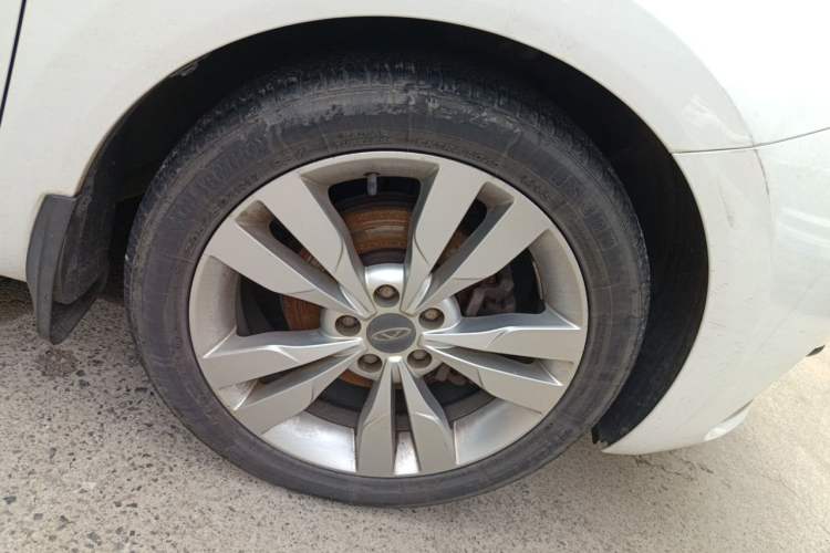 Used Chery Arrizo 5 2016 1.5L Manual Lingchao Edition Right Front Wheel Hub