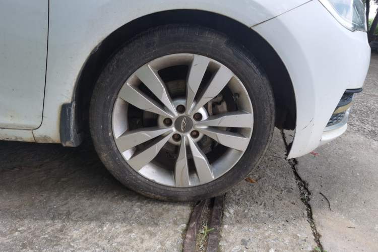 Used Chery Arrizo 5 2016 1.5L Manual Lingchao Edition Right Front Wheel Hub