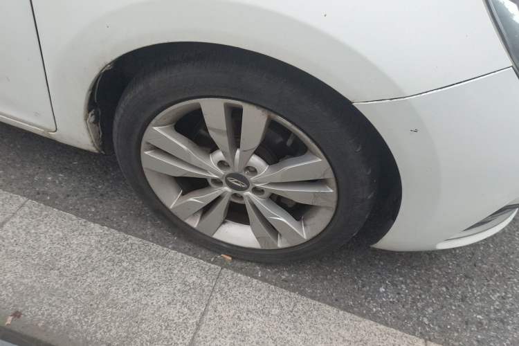 Used Chery Arrizo 5 2016 1.5L Manual Lingchao Edition Right Front Wheel Hub