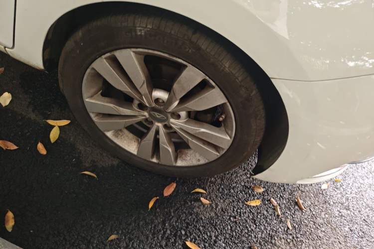 Used Chery Arrizo 5 2016 1.5L Manual Lingrui Edition Right Front Wheel Hub