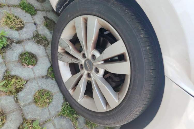 Used Chery Arrizo 5 2016 1.5L Manual Lingchao Edition Right Front Wheel Hub