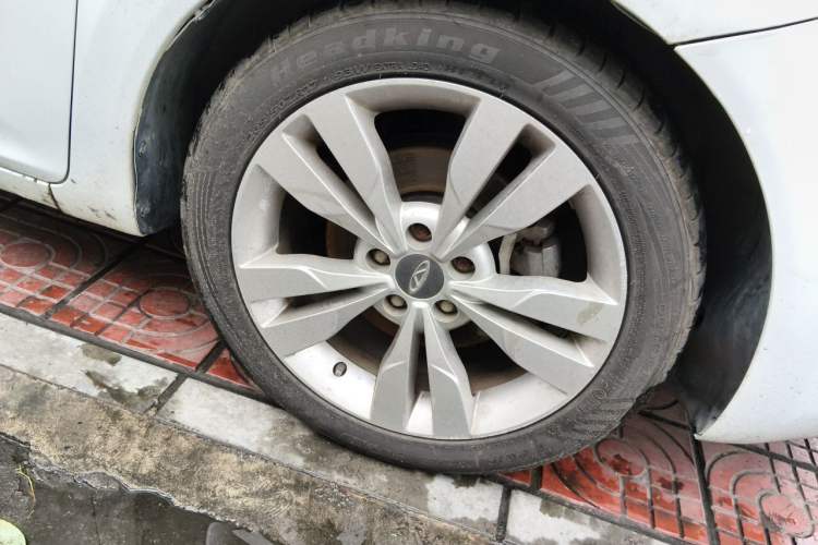 Used Chery Arrizo 5 2016 1.5L Manual Lingchao Edition Right Front Wheel Hub