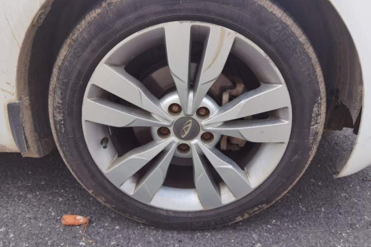 Used Chery Arrizo 5 2016 1.5L Manual Lingchao Edition Right Front Wheel Hub